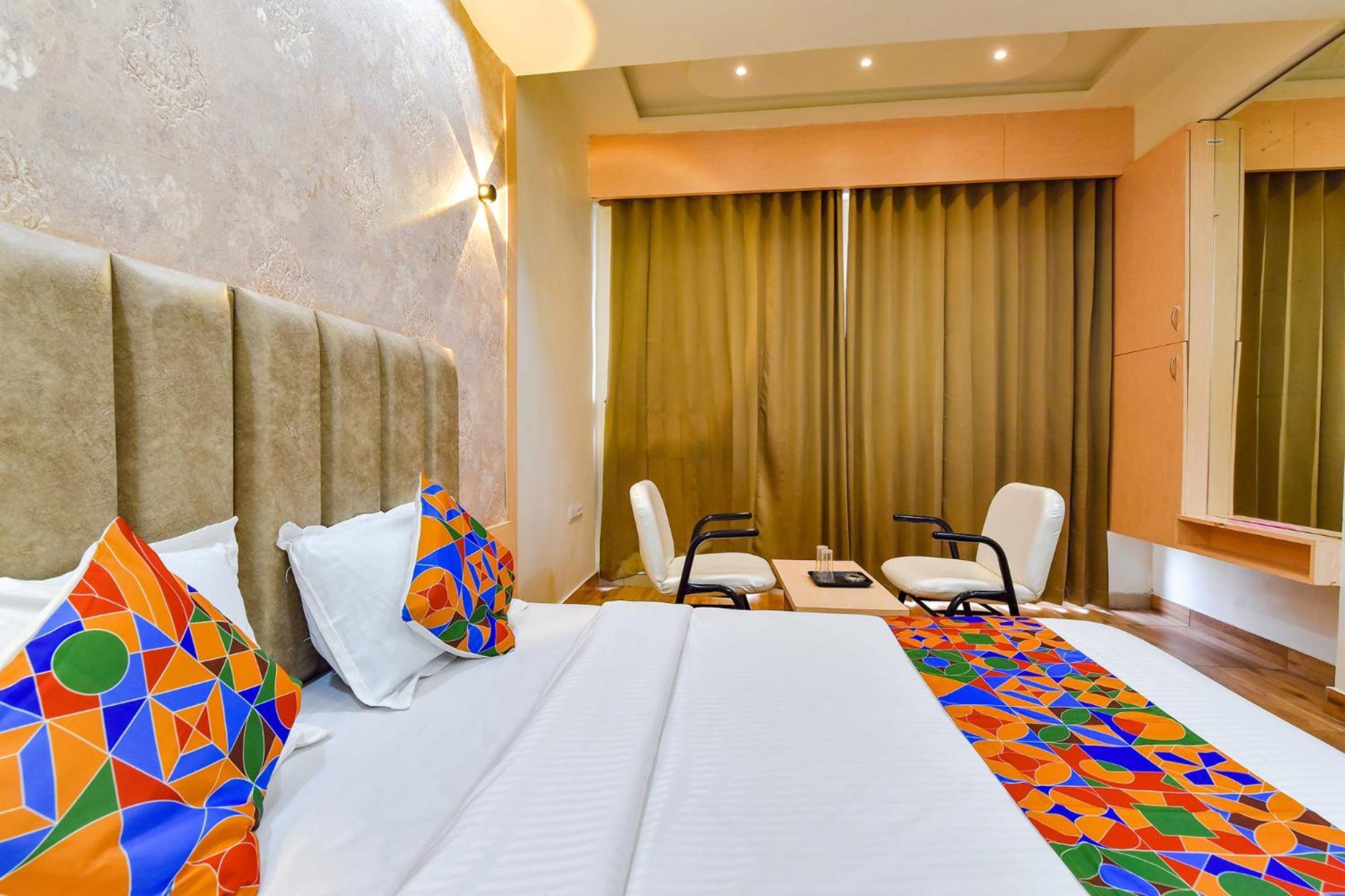 Fabhotel Symphony Grand أحمد أباد المظهر الخارجي الصورة