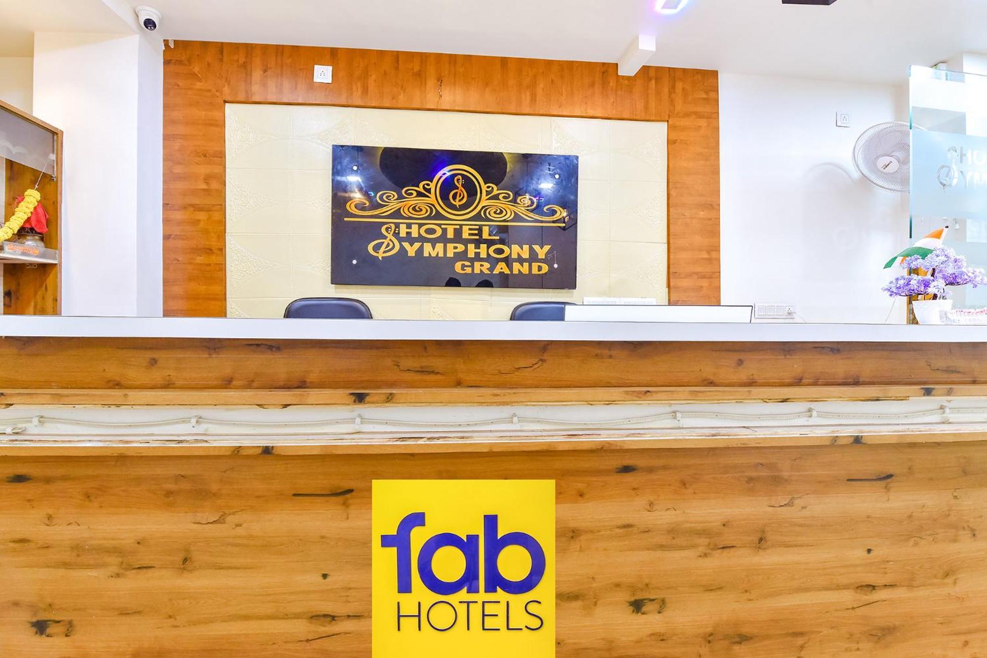 Fabhotel Symphony Grand أحمد أباد المظهر الخارجي الصورة