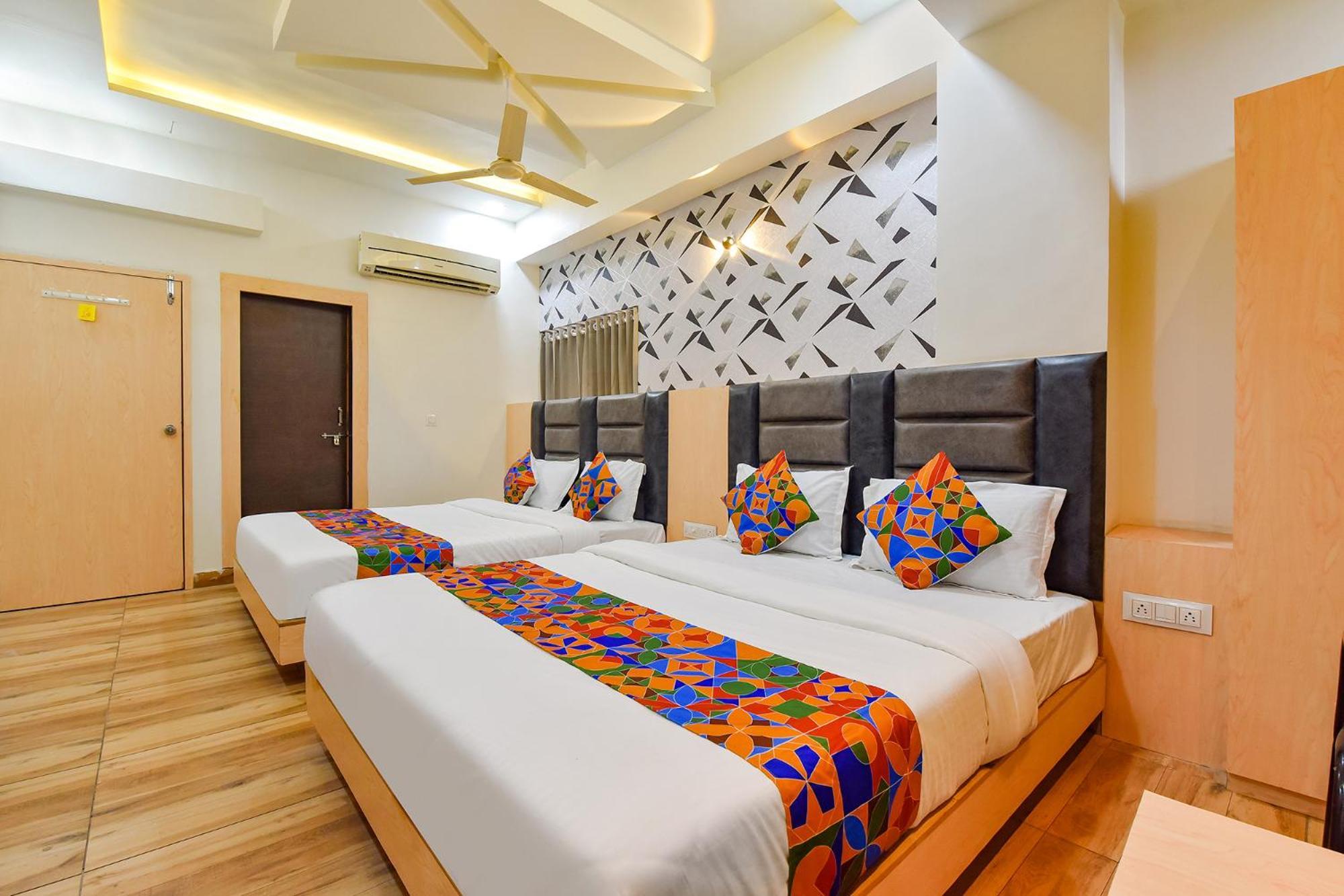 Fabhotel Symphony Grand أحمد أباد المظهر الخارجي الصورة